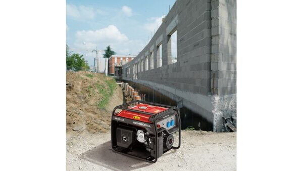EG4500 - Image 4